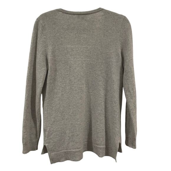 Garnet Hill Light Grey 100% Cashmere Pocket Sweater Cardigan Size M - Picture 3 of 8